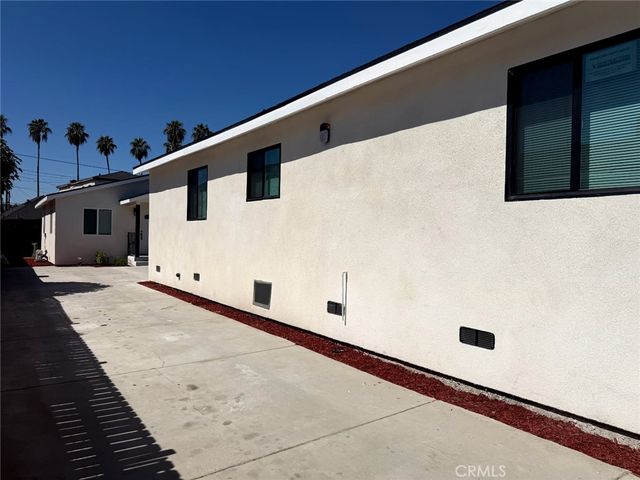 1620 E 33rd, Los Angeles, CA 90011