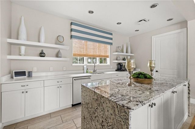 10330 ROYAL CYPRESS WAY, Orlando, FL 32836