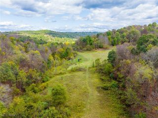 Valleyview Avenue, Steubenville, OH 43952