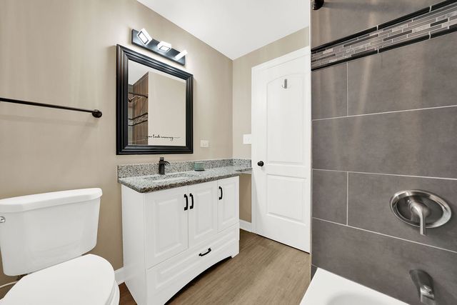 4805 S Kedvale Avenue, Chicago, IL 60632