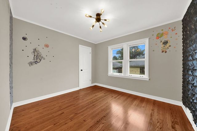 4805 S Kedvale Avenue, Chicago, IL 60632