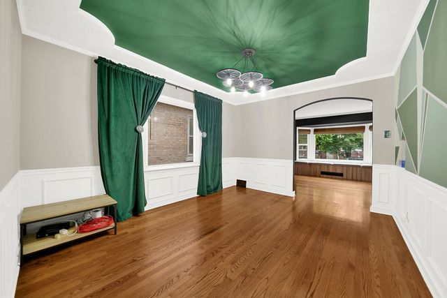 4805 S Kedvale Avenue, Chicago, IL 60632