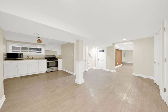 4805 S Kedvale Avenue, Chicago, IL 60632