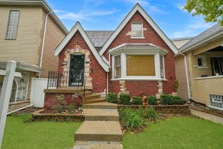 4805 S Kedvale Avenue, Chicago, IL 60632