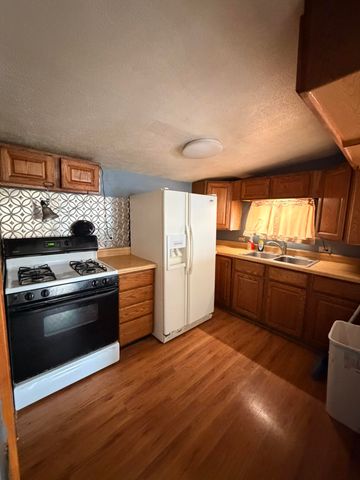 208 E Emerson Street, Kalamazoo, MI 49001