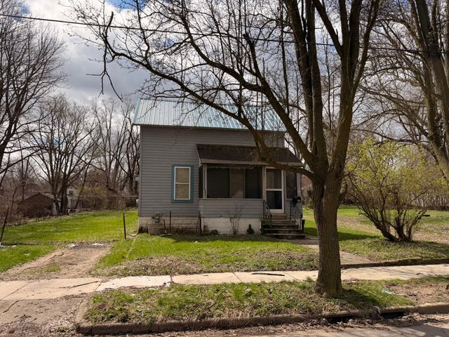 208 E Emerson Street, Kalamazoo, MI 49001
