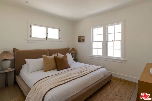 617 N Sycamore Avenue, Los Angeles, CA 90036