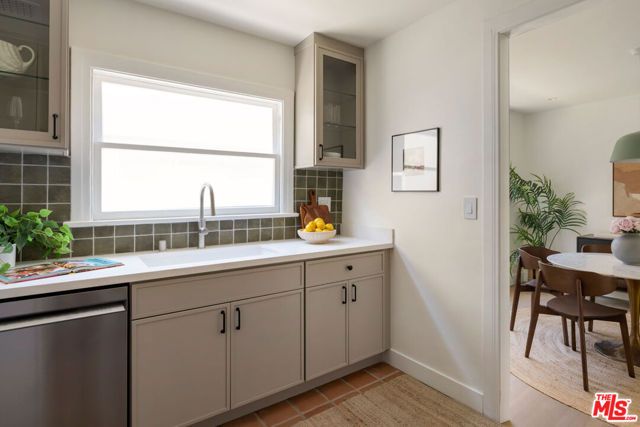 617 N Sycamore Avenue, Los Angeles, CA 90036