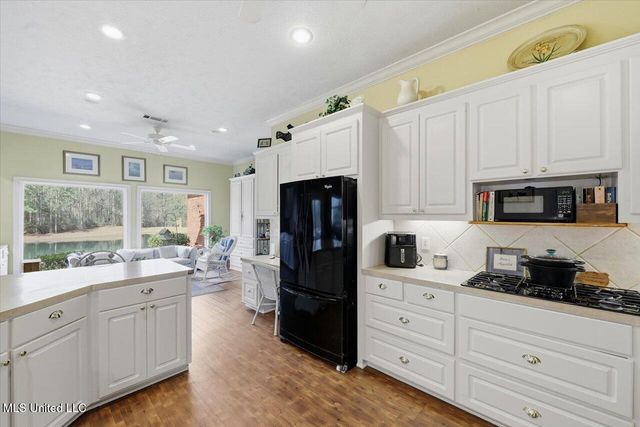 1407 Monterey Road, Florence, MS 39073