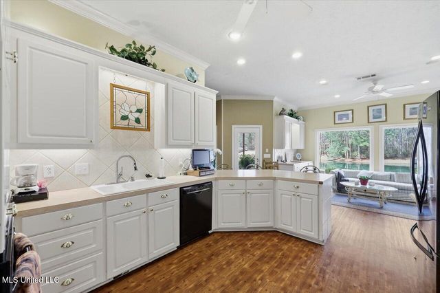 1407 Monterey Road, Florence, MS 39073