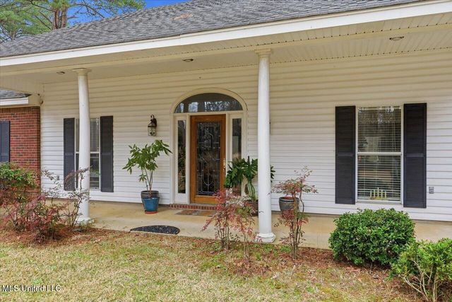 1407 Monterey Road, Florence, MS 39073