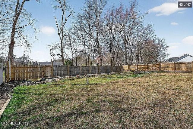 129 Maxwell St, Cookeville, TN 38506