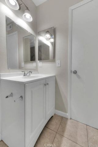 164 Lexington, Costa Mesa, CA 92626