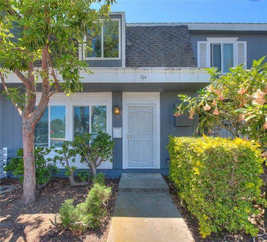 164 Lexington, Costa Mesa, CA 92626