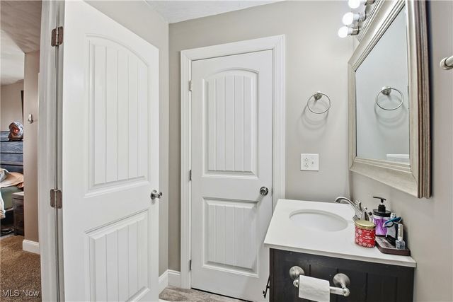 1790 Candlestick Drive, Zanesville, OH 43701