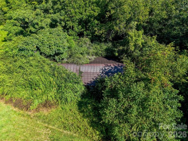 99999 Farm Hills Lane, Fletcher, NC 28732