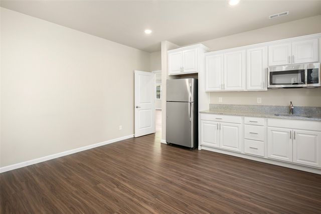 15530 SE 277th Place, Kent, WA 98042