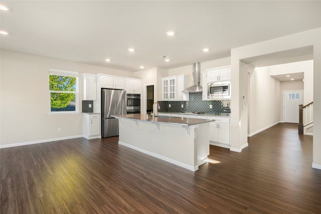 15530 SE 277th Place, Kent, WA 98042