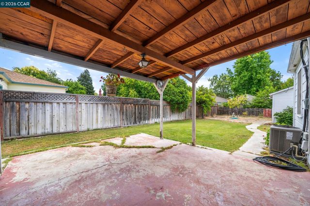 1831 Venice Dr, Concord, CA 94519