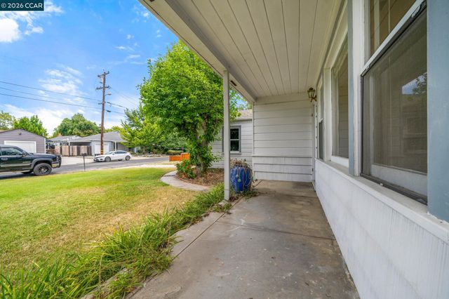 1831 Venice Dr, Concord, CA 94519