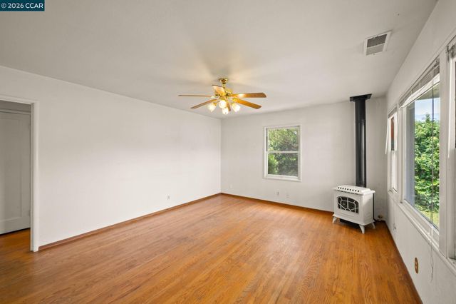 1831 Venice Dr, Concord, CA 94519