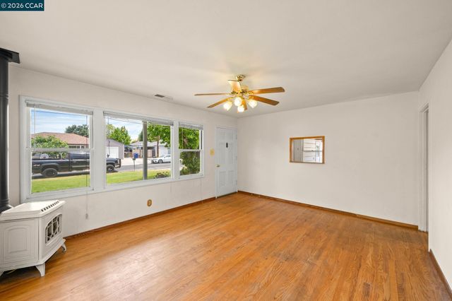 1831 Venice Dr, Concord, CA 94519