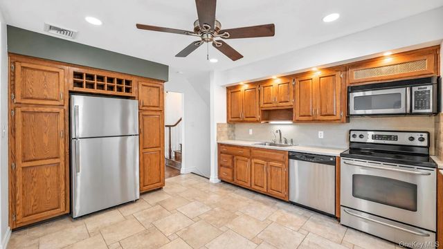 2684 Howell Street, Baldwin, NY 11510