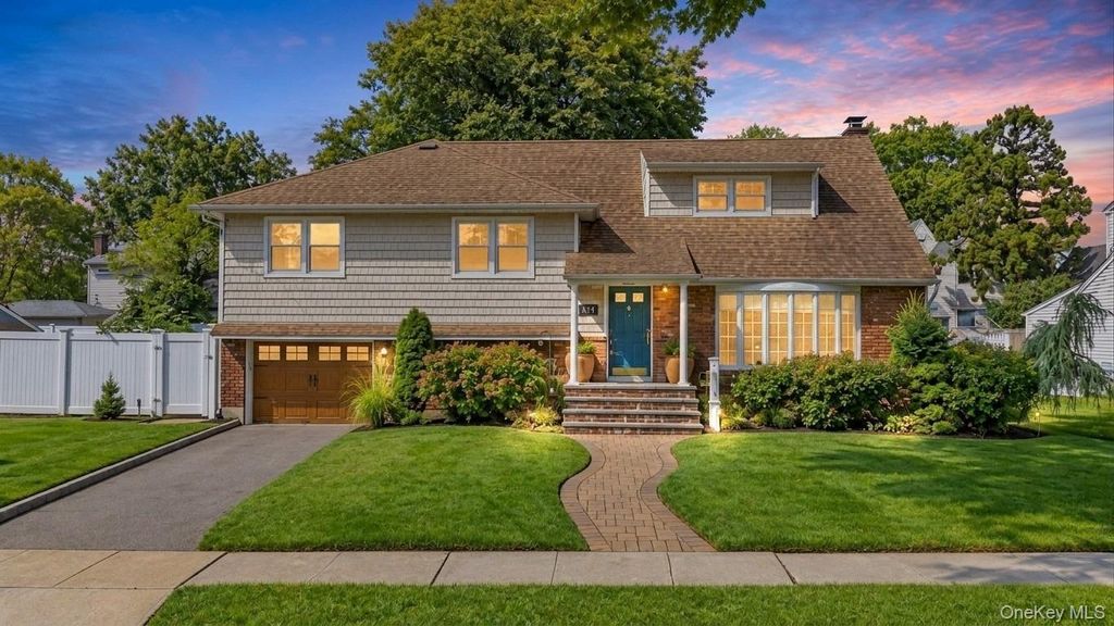 2684 Howell Street, Baldwin, NY 11510 — exterior