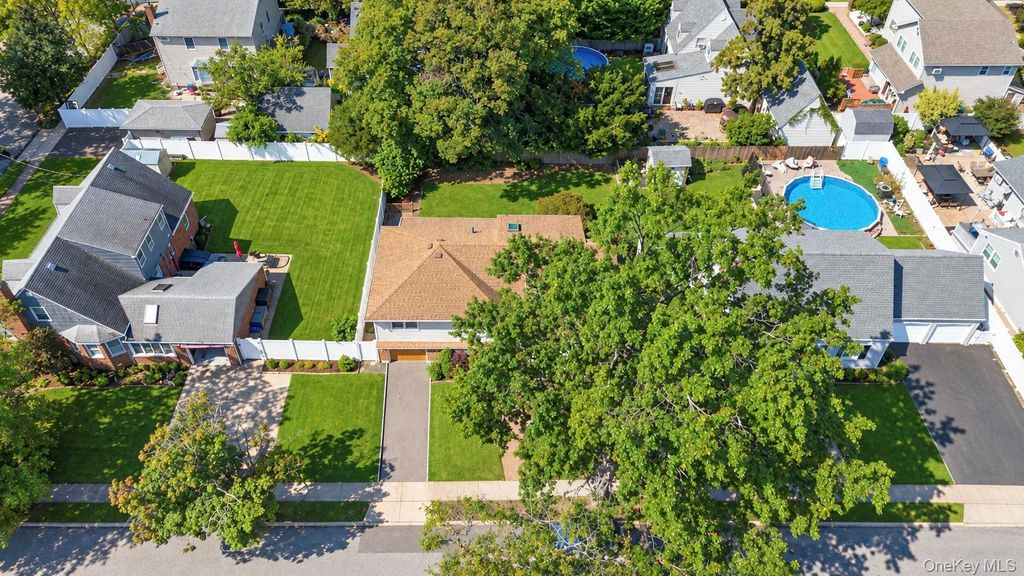2684 Howell Street, Baldwin, NY 11510 — photo 5