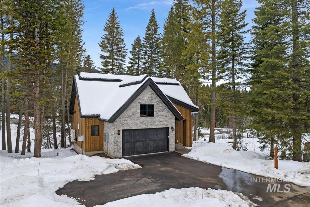 68 Ponderosa Ridge Court, Donnelly, ID 83615 photo 6