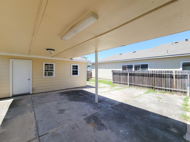21818 Grassy Hill Lane, Spring, TX 77388
