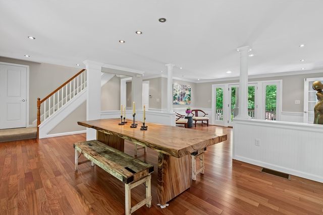 6 Brooks Hill Road, Lincoln, MA 01773