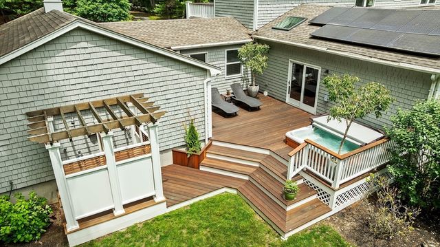 6 Brooks Hill Road, Lincoln, MA 01773
