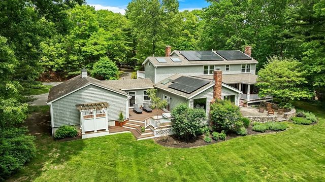 6 Brooks Hill Road, Lincoln, MA 01773
