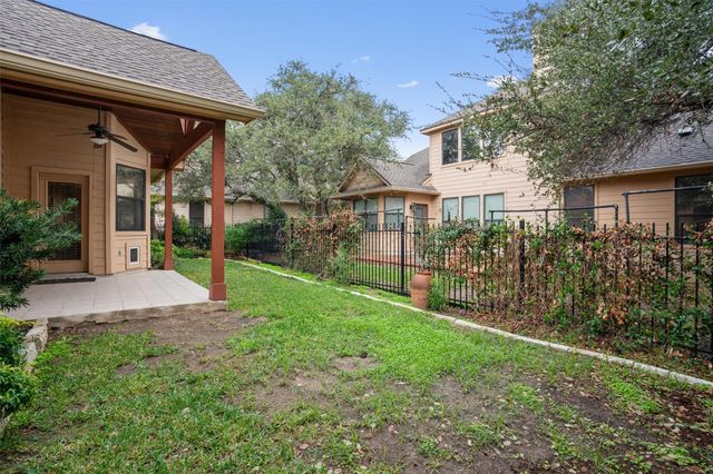 4220 Johns Light DR, Austin, TX 78727