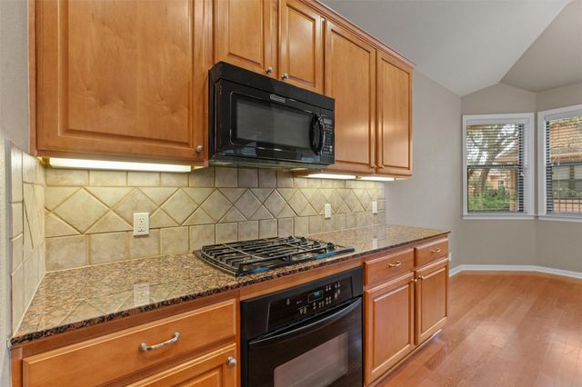 4220 Johns Light DR, Austin, TX 78727