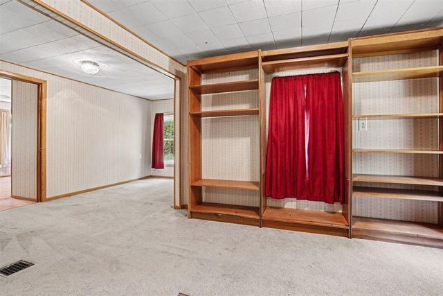 5385 E C Avenue, Richland, MI 49083