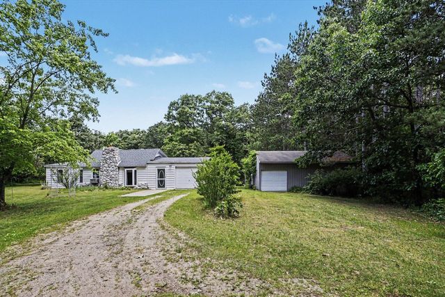 5385 E C Avenue, Richland, MI 49083