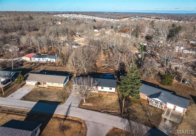 21705 Rudolph Road, Waynesville, MO 65583