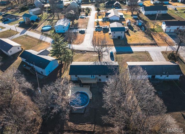 21705 Rudolph Road, Waynesville, MO 65583