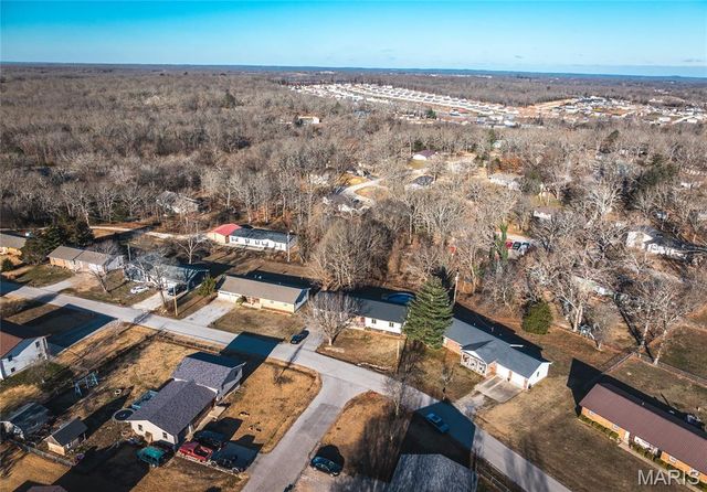 21705 Rudolph Road, Waynesville, MO 65583