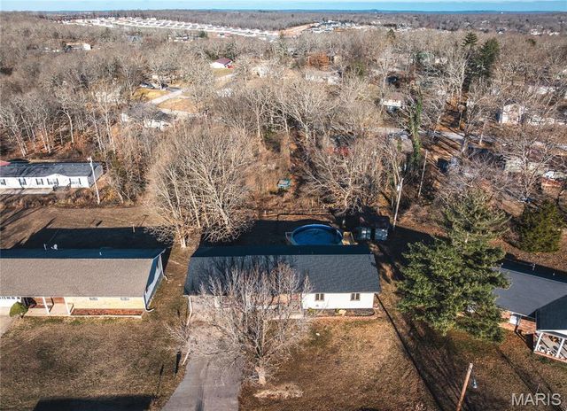 21705 Rudolph Road, Waynesville, MO 65583