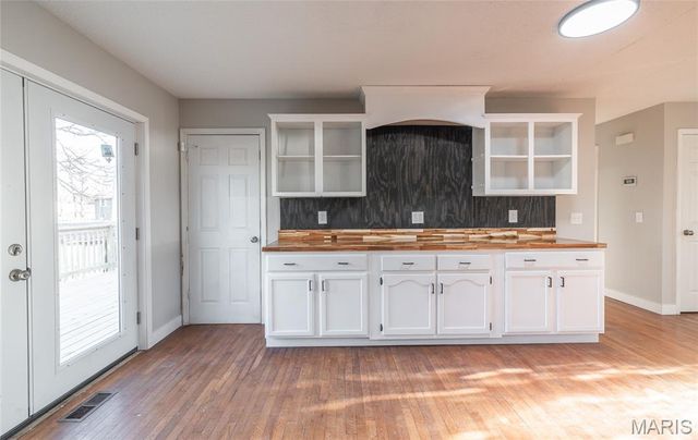 21705 Rudolph Road, Waynesville, MO 65583