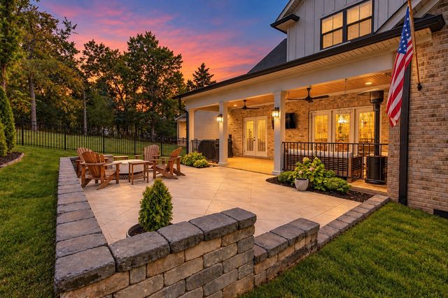 387 Arrow Ct, Hendersonville, TN 37075