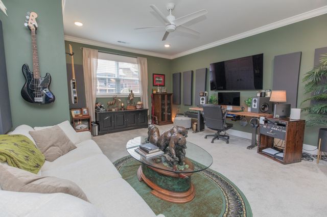 387 Arrow Ct, Hendersonville, TN 37075