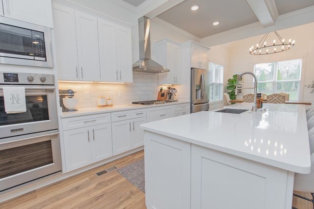 387 Arrow Ct, Hendersonville, TN 37075