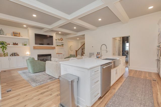 387 Arrow Ct, Hendersonville, TN 37075