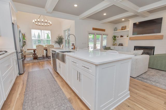 387 Arrow Ct, Hendersonville, TN 37075