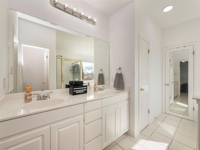 1819 Rutherford DR, Leander, TX 78641