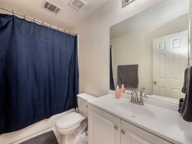 1819 Rutherford DR, Leander, TX 78641